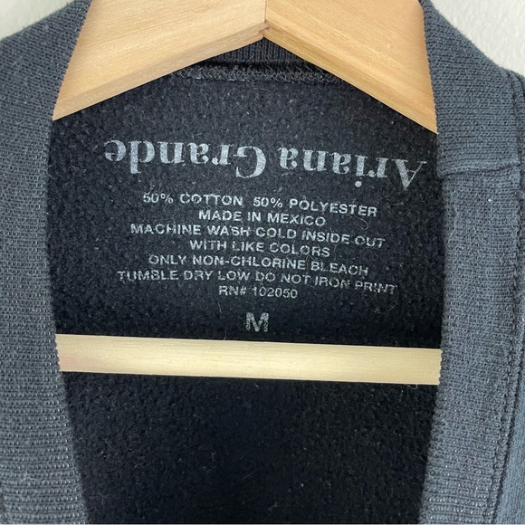 ARIANA GRANDE Black God Is A Woman Graphic Band Pullover Crewneck Sweatshirt - Picture 5 of 6